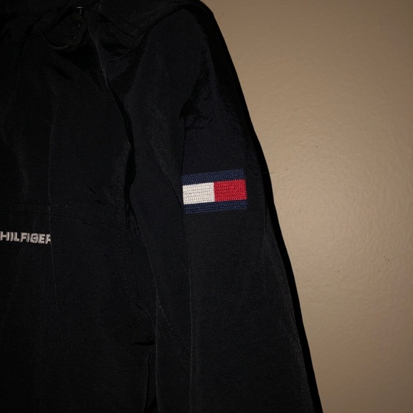 Tommy Hilfiger Jacket - Picture 5 of 6